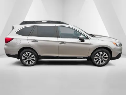 More photos of 2017 Subaru Outback 2.5i at Ironton Automotive, OH