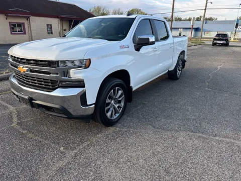Another view of 2021 Chevrolet Silverado 1500 LT for sale in Ironton, OH at Ironton Automotive