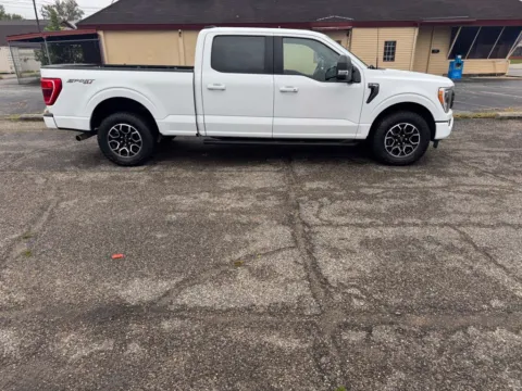 More photos of 2022 Ford F-150 XLT at Ironton Automotive, OH