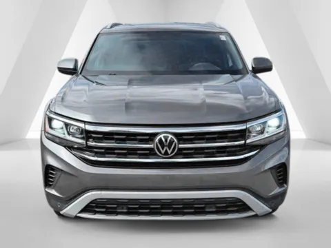 Another view of 2022 Volkswagen Atlas Cross Sport 2.0T SEL for sale in Ironton, OH at Ironton Automotive