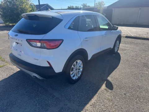More photos of 2022 Ford Escape SE at Ironton Automotive, OH