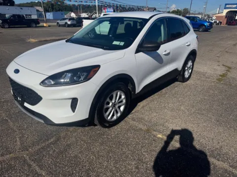 Another view of 2022 Ford Escape SE for sale in Ironton, OH at Ironton Automotive