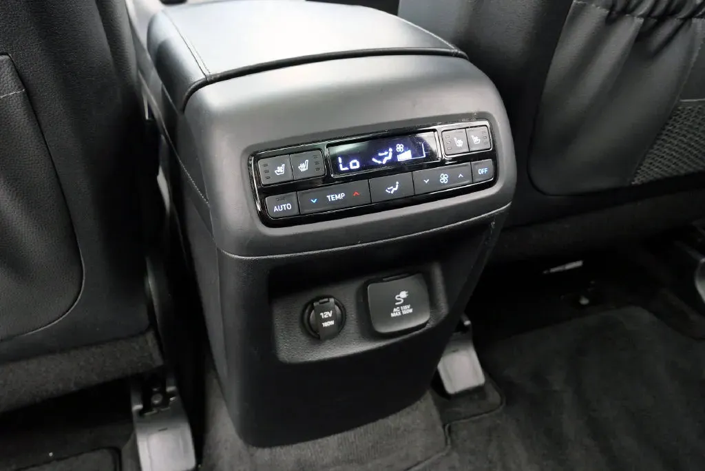 2024 Hyundai Palisade Limited - Photo 21