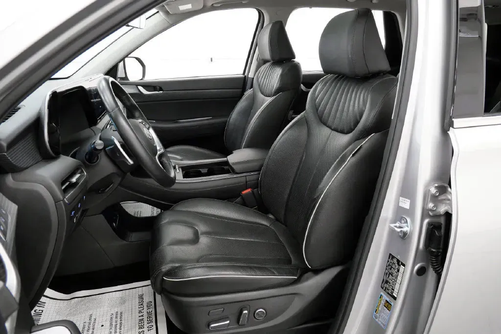 2024 Hyundai Palisade Limited - Photo 11