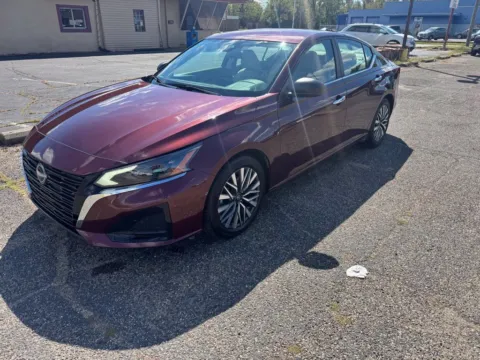 Another view of 2024 Nissan Altima 2.5 SV for sale in Ironton, OH at Ironton Automotive
