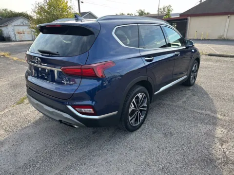 More photos of 2019 Hyundai Santa Fe Limited at Ironton Automotive, OH