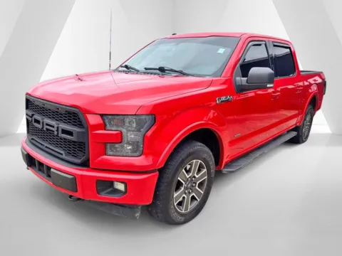 More photos of 2017 Ford F-150 XLT at Ironton Automotive, OH