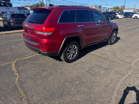 More photos of 2015 Jeep Grand Cherokee Limited at Ironton Automotive, OH