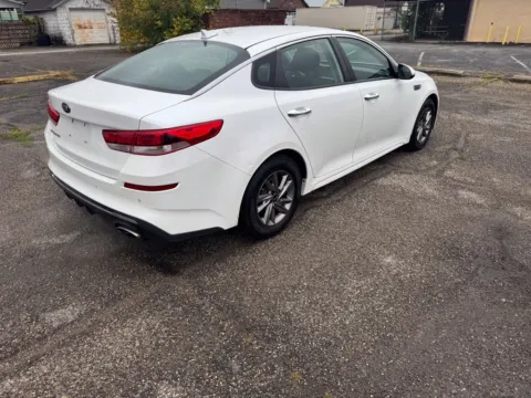 More photos of 2019 Kia Optima LX at Ironton Automotive, OH