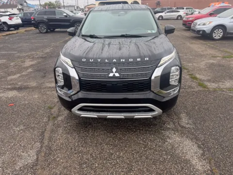 Photos of 2024 Mitsubishi Outlander SE Black Edition w/Pano Roof for sale in Ironton, OH at Ironton Automotive