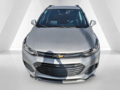 Photos of 2022 Chevrolet Trax LT for sale in Ironton, OH at Ironton Automotive