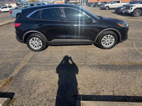 More photos of 2020 Ford Escape SE at Ironton Automotive, OH