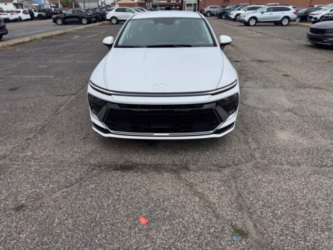 Photos of 2025 Hyundai Sonata SEL for sale in Ironton, OH at Ironton Automotive