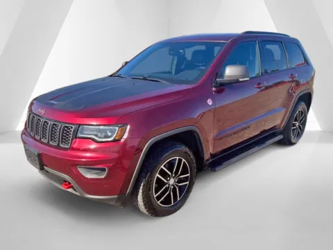 Another view of 2017 Jeep Grand Cherokee Trailhawk for sale in Ironton, OH at Ironton Automotive