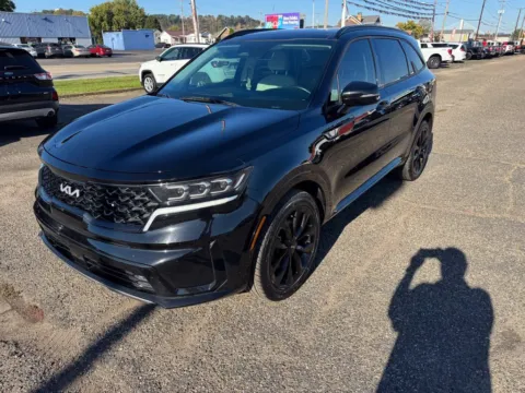 Another view of 2022 Kia Sorento SX for sale in Ironton, OH at Ironton Automotive