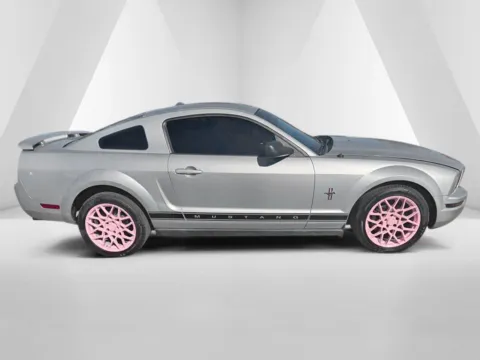 More photos of 2006 Ford Mustang V6 at Ironton Automotive, OH