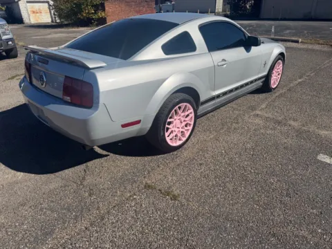 More photos of 2006 Ford Mustang V6 at Ironton Automotive, OH
