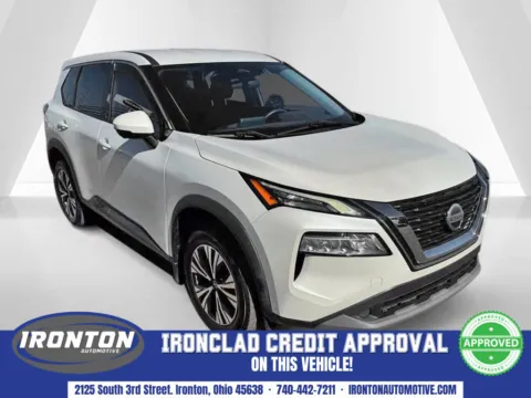 White 2021 Nissan Rogue SV for sale in Ironton, OH