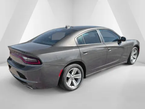 More photos of 2016 Dodge Charger SXT at Ironton Automotive, OH
