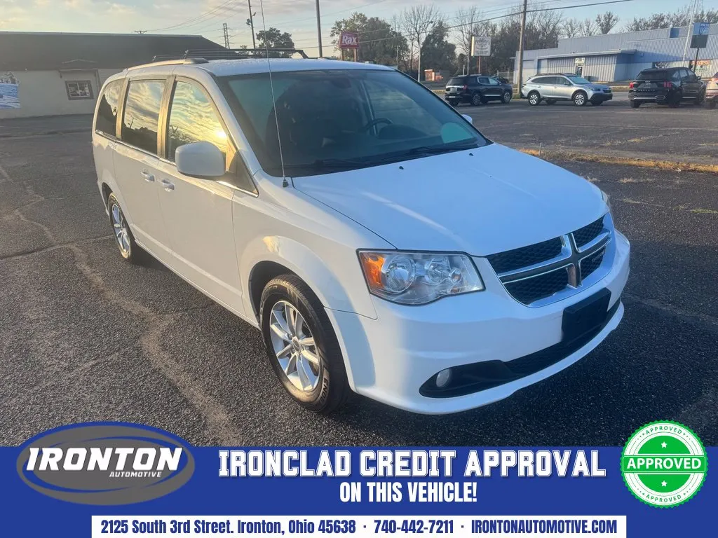 White 2020 Dodge Grand Caravan SXT for sale in Ironton, OH
