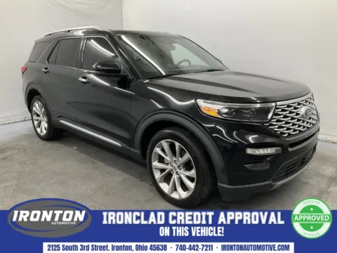 Black 2021 Ford Explorer Platinum for sale in Ironton, OH