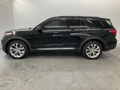 More photos of 2021 Ford Explorer Platinum at Ironton Automotive, OH