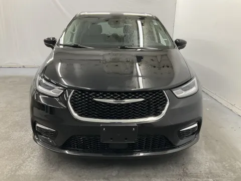 Photos of 2023 Chrysler Pacifica Touring L for sale in Ironton, OH at Ironton Automotive