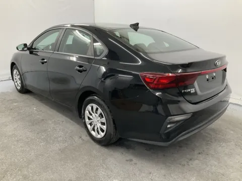 More photos of 2020 Kia Forte FE at Ironton Automotive, OH
