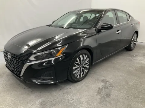 Another view of 2023 Nissan Altima 2.5 SV for sale in Ironton, OH at Ironton Automotive