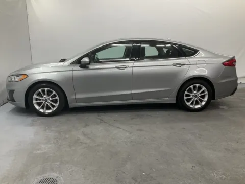 More photos of 2020 Ford Fusion SE at Ironton Automotive, OH