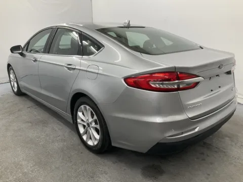More photos of 2020 Ford Fusion SE at Ironton Automotive, OH