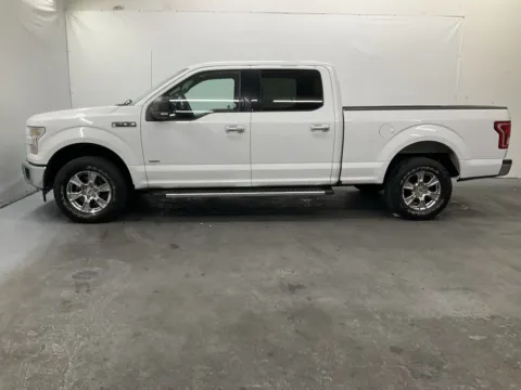 More photos of 2017 Ford F-150 XLT at Ironton Automotive, OH