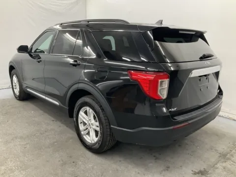 More photos of 2022 Ford Explorer XLT at Ironton Automotive, OH