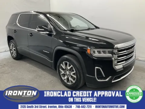 Black 2022 GMC Acadia SLE for sale in Ironton, OH