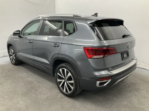 More photos of 2023 Volkswagen Taos 1.5T SE at Ironton Automotive, OH
