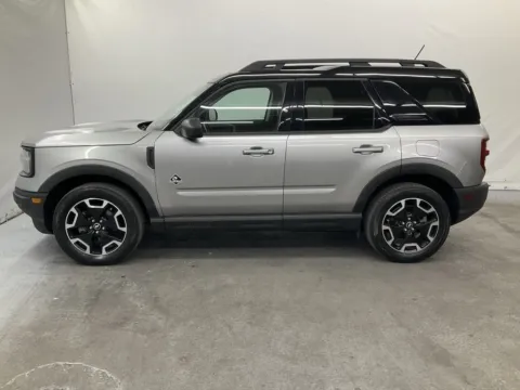 More photos of 2022 Ford Bronco Sport Outer Banks at Ironton Automotive, OH