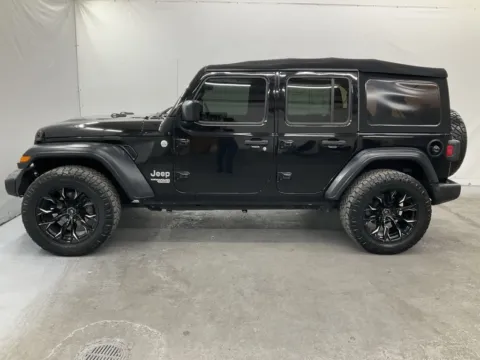 More photos of 2018 Jeep Wrangler Unlimited Sport S at Ironton Automotive, OH