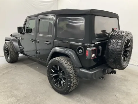 More photos of 2018 Jeep Wrangler Unlimited Sport S at Ironton Automotive, OH