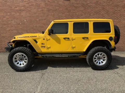 More photos of 2019 Jeep Wrangler Unlimited Rubicon at Ironton Automotive, OH