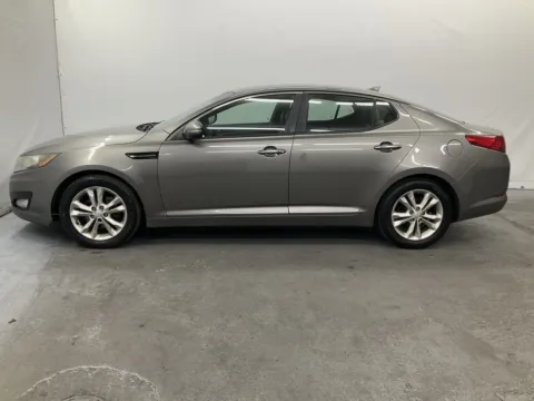 More photos of 2013 Kia Optima EX at Ironton Automotive, OH