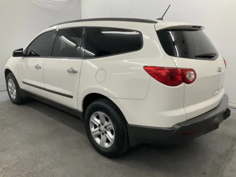 More photos of 2012 Chevrolet Traverse LS at Ironton Automotive, OH