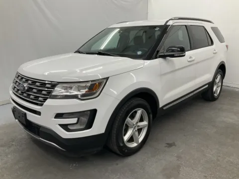 Another view of 2017 Ford Explorer XLT for sale in Ironton, OH at Ironton Automotive