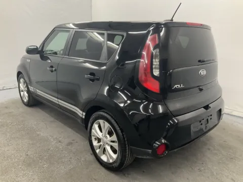 More photos of 2016 Kia Soul Plus at Ironton Automotive, OH