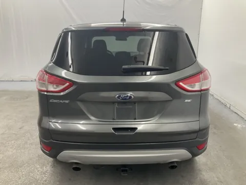 More photos of 2016 Ford Escape SE at Ironton Automotive, OH