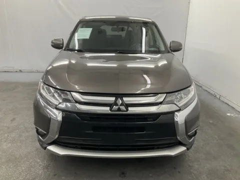 Photos of 2017 Mitsubishi Outlander SE for sale in Ironton, OH at Ironton Automotive