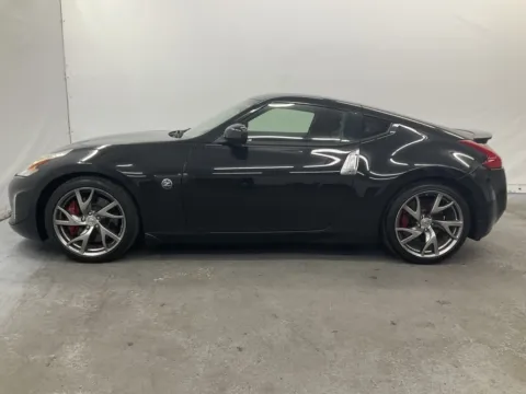 More photos of 2016 Nissan 370Z Sport at Ironton Automotive, OH