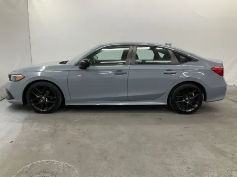 More photos of 2022 Honda Civic Sport at Ironton Automotive, OH