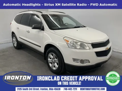 White 2012 Chevrolet Traverse LS for sale in Ironton, OH