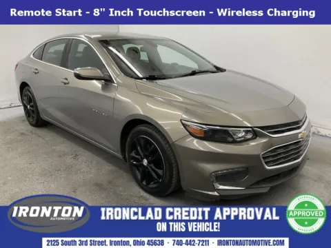 Gray 2018 Chevrolet Malibu LT for sale in Ironton, OH