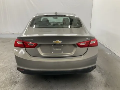 More photos of 2018 Chevrolet Malibu LT at Ironton Automotive, OH